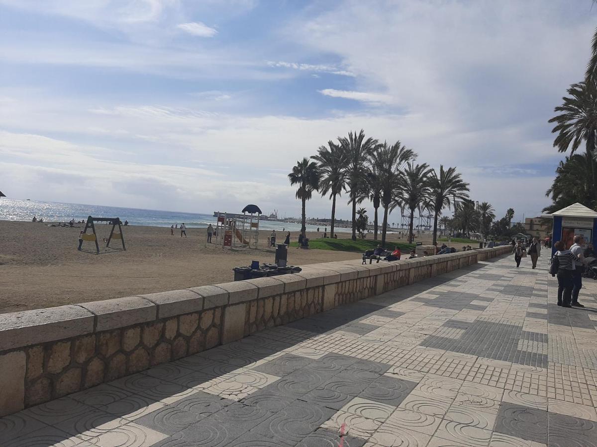 Apartamento Malaga Port Exterior foto