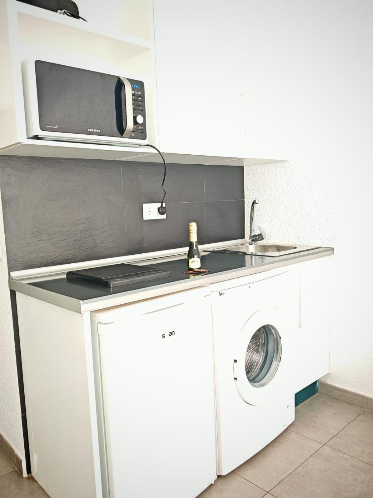 Apartamento Malaga Port Exterior foto
