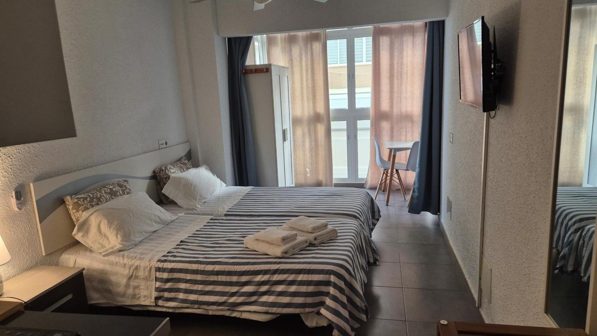 Apartamento Malaga Port Exterior foto